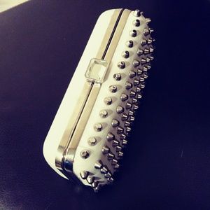 Net Spiked New White clutch purse